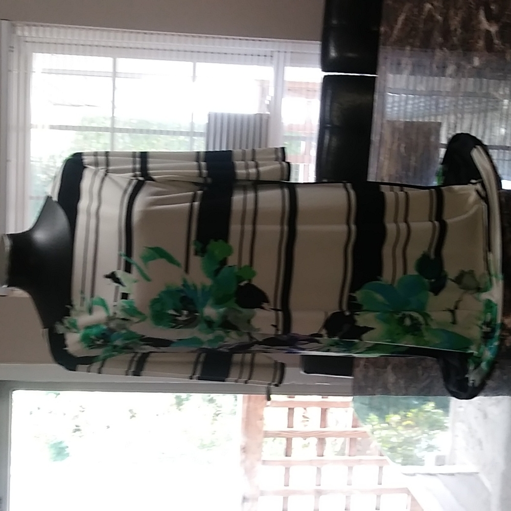 Women's dress